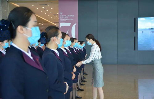 廣電城市服務(wù)開(kāi)展形體禮儀專(zhuān)項(xiàng)培訓(xùn)，全面提升服務(wù)水平與優(yōu)雅形象